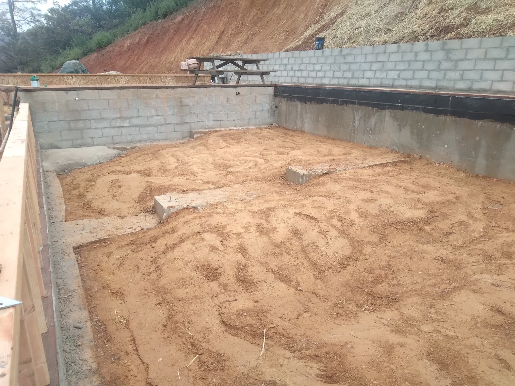 Roofing and exterior siding in Mariposa Hills
